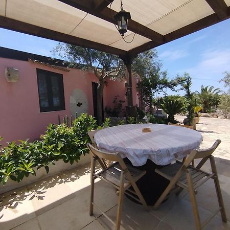 Dependance In Villa Con Piscina راغوزا المظهر الخارجي الصورة