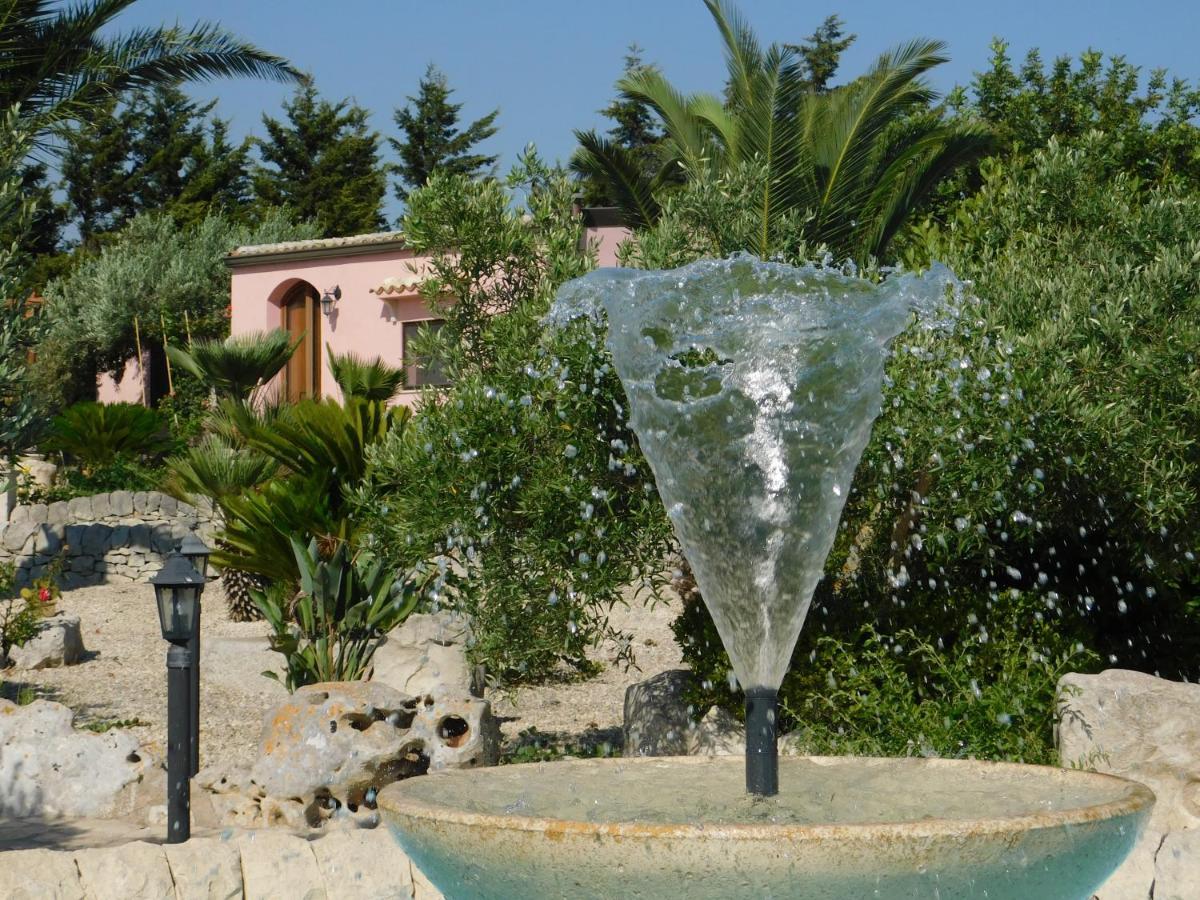 Dependance In Villa Con Piscina راغوزا المظهر الخارجي الصورة