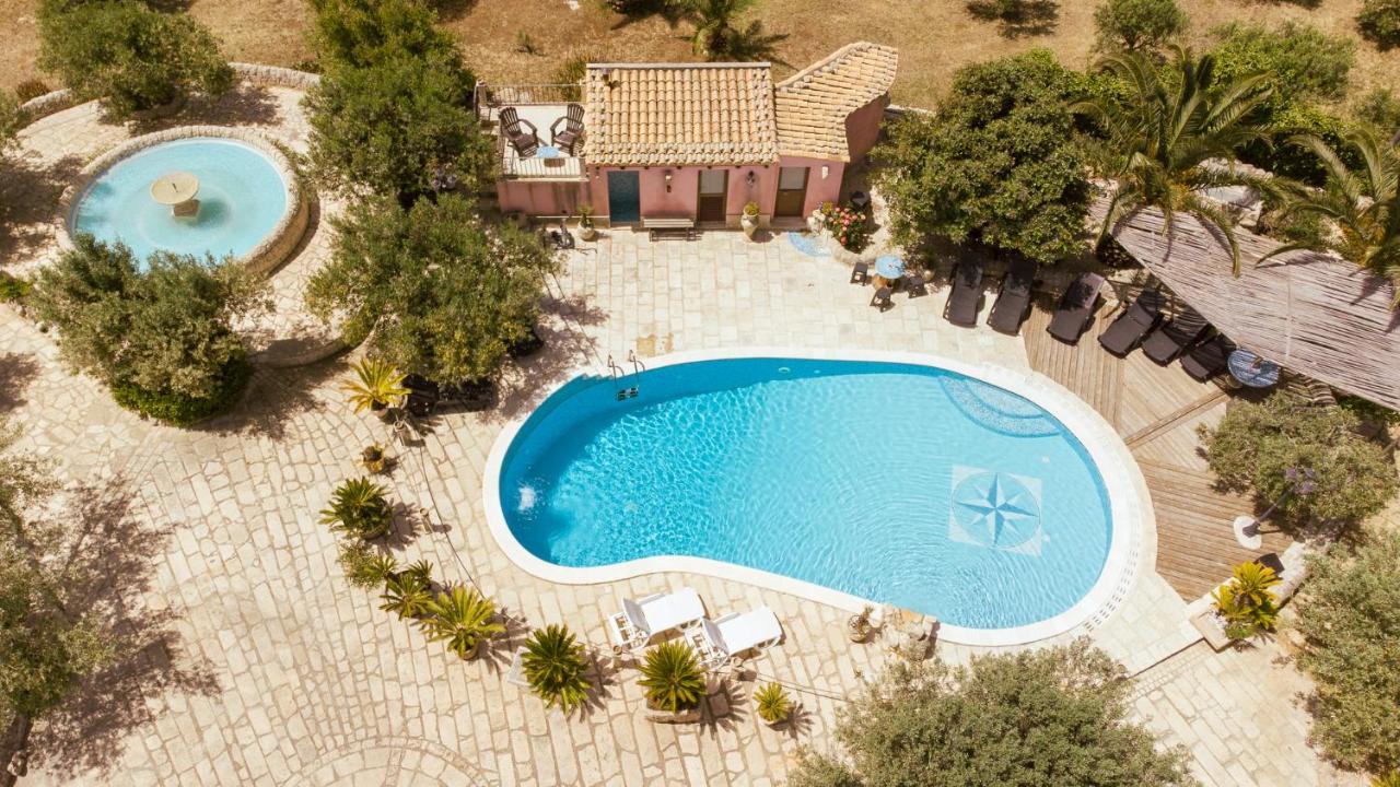 Dependance In Villa Con Piscina راغوزا المظهر الخارجي الصورة