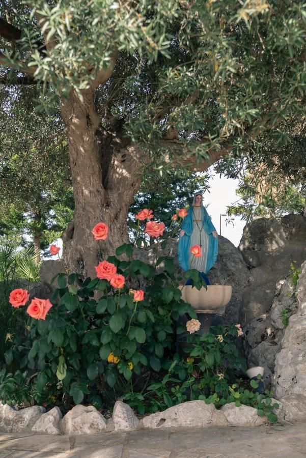 Dependance In Villa Con Piscina راغوزا المظهر الخارجي الصورة