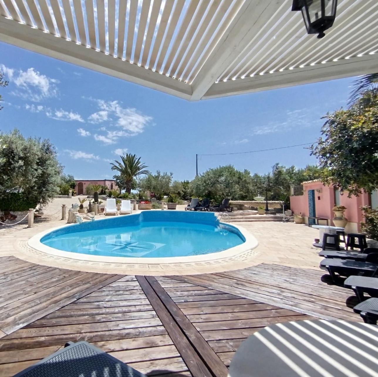 Dependance In Villa Con Piscina راغوزا المظهر الخارجي الصورة