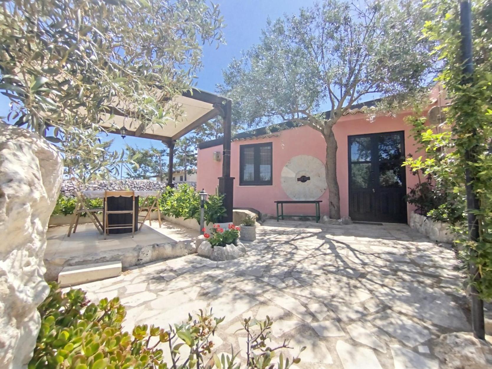 Dependance In Villa Con Piscina راغوزا المظهر الخارجي الصورة